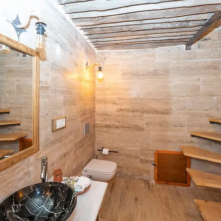 Terracota Hotel 3*